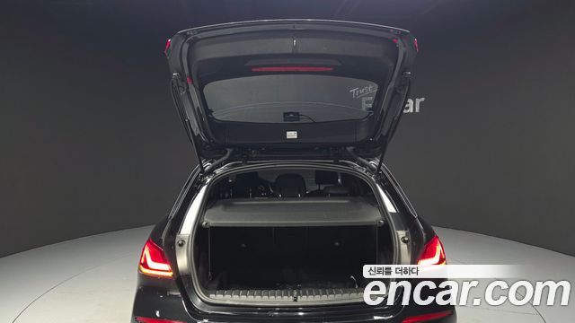 BMW 1 Series (F40) 118d Joy First Edition 2020 — фото 32