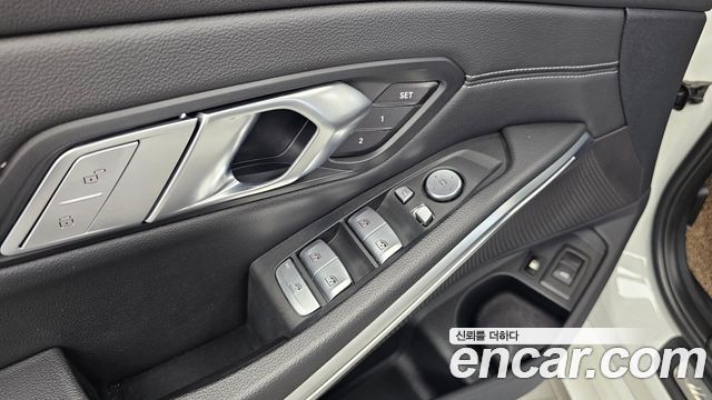 BMW 3 Series (G20) 330e M Sport 2021 — фото 29
