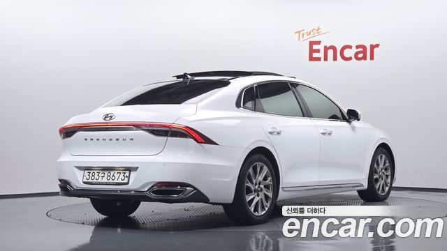 Hyundai Grandeur (IG) 2.5 Premium 2020 — фото 2