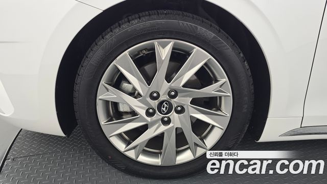 Hyundai Grandeur (IG) 2.5 Premium 2020 — фото 5