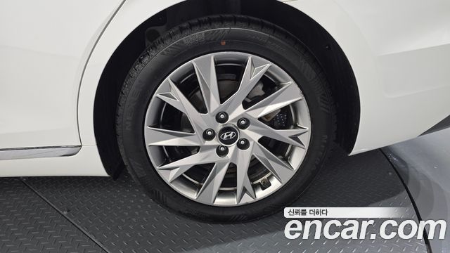 Hyundai Grandeur (IG) 2.5 Premium 2020 — фото 21
