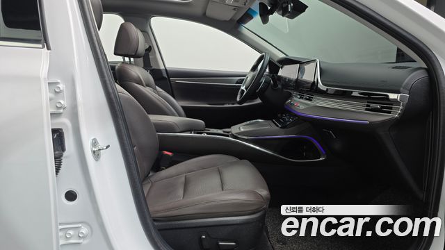 Hyundai Grandeur (IG) 2.5 Premium 2020 — фото 26