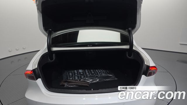 Hyundai Grandeur (IG) 2.5 Premium 2020 — фото 34