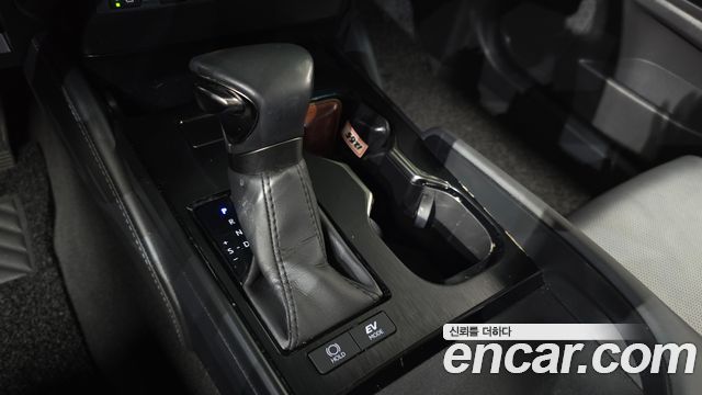 Lexus ES300h (VII) Luxury Plus 2023 — фото 9