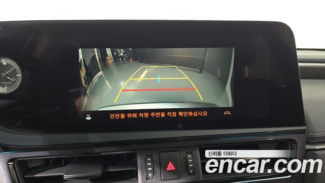 Lexus ES300h (VII) Luxury Plus 2023 — фото 14