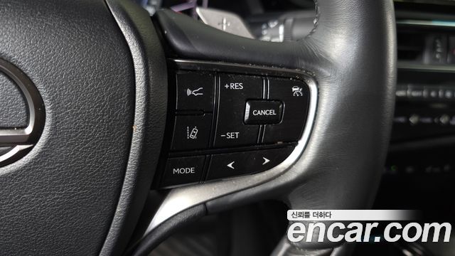 Lexus ES300h (VII) Luxury Plus 2023 — фото 15