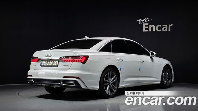 Audi A6 (C8) 40 TDI Premium 2022 — фото 2