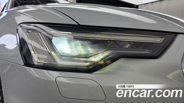 Audi A6 (C8) 40 TDI Premium 2022 — фото 22