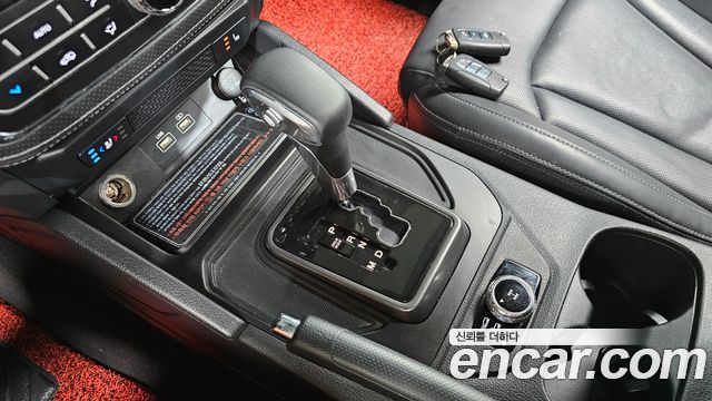 KG Mobility (SsangYong) Rexton Sports Khan Diesel 2.2 4WD Prestige 2023 — фото 9