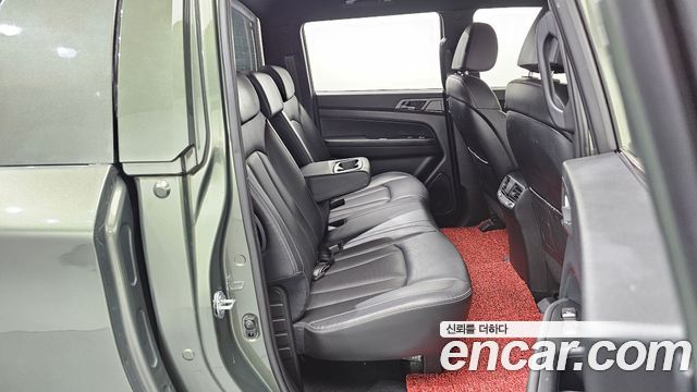 KG Mobility (SsangYong) Rexton Sports Khan Diesel 2.2 4WD Prestige 2023 — фото 12