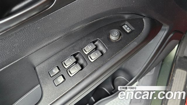 KG Mobility (SsangYong) Rexton Sports Khan Diesel 2.2 4WD Prestige 2023 — фото 27