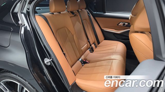 BMW 3 Series (G20) 320i M Sport 2023 — фото 11