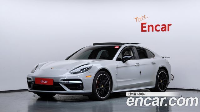 Porsche Panamera (971) 4.0 Turbo 2017 — фото 1