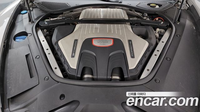 Porsche Panamera (971) 4.0 Turbo 2017 — фото 6
