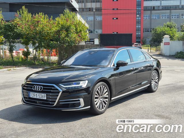 Audi A8 (D5) 60 TFSI Quattro LWB 2021 — фото 1