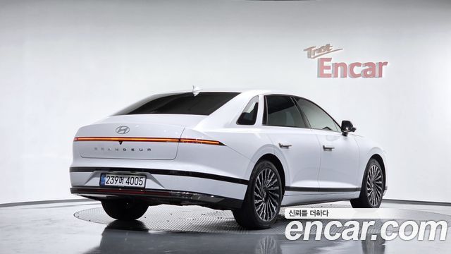 Hyundai Grandeur Hybrid (GN7) Calligraphy 2025 — фото 2