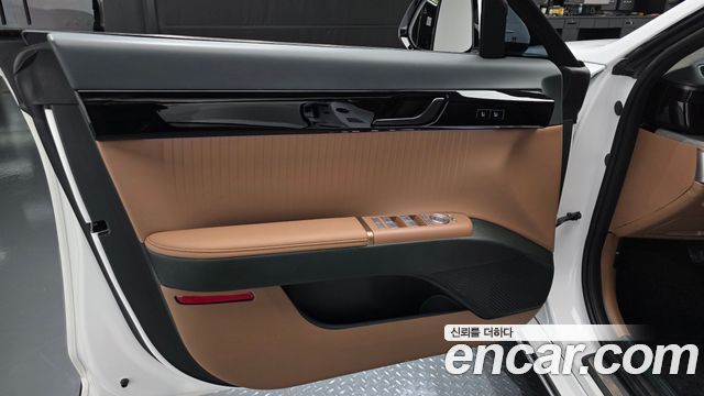 Hyundai Grandeur Hybrid (GN7) Calligraphy 2025 — фото 24