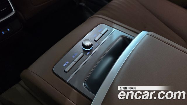 Hyundai Grandeur Hybrid (GN7) Calligraphy 2025 — фото 32