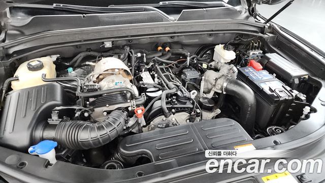 KG Mobility (SsangYong) Rexton Sports Khan Diesel 2.2 4WD Prestige 2023 — фото 6
