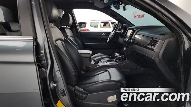 KG Mobility (SsangYong) Rexton Sports Khan Diesel 2.2 4WD Prestige 2023 — фото 26
