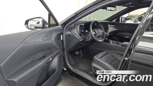Lexus RX350h (V) Luxury 2025 — фото 10