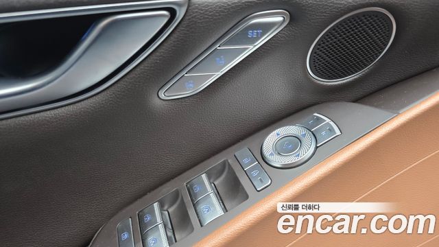 Genesis G80 (RG3) Gasoline 3.5 Turbo AWD 2022 — фото 39