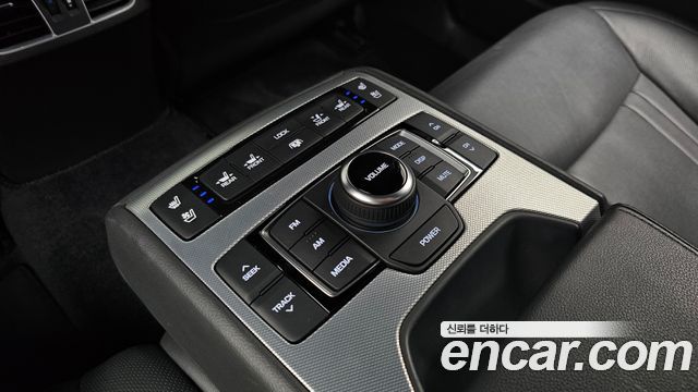 Genesis G80 3.3 GDI AWD Prestige 2018 — фото 22