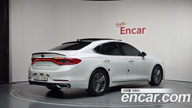 Hyundai Grandeur (IG) 2.4 Premium 2019 — фото 2