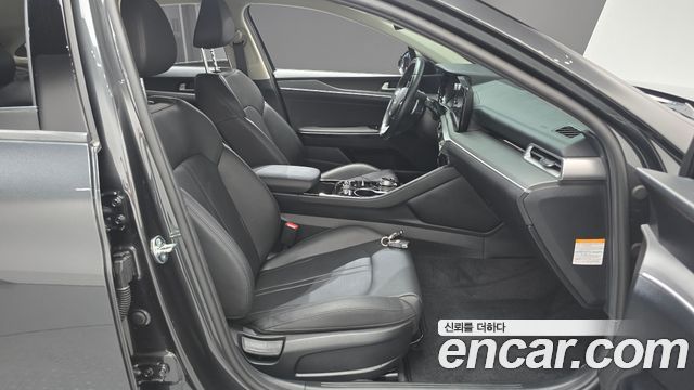 Kia K5 Hybrid (III) Trendy 2023 — фото 11
