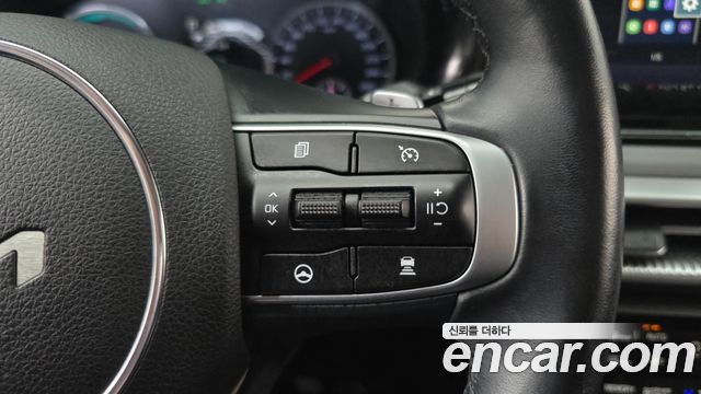 Kia K5 Hybrid (III) Trendy 2023 — фото 19