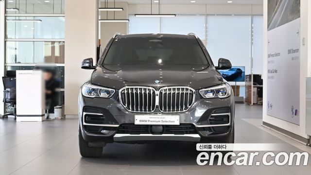 BMW X5 (G05) xDrive 40i xLine 2022 — фото 3