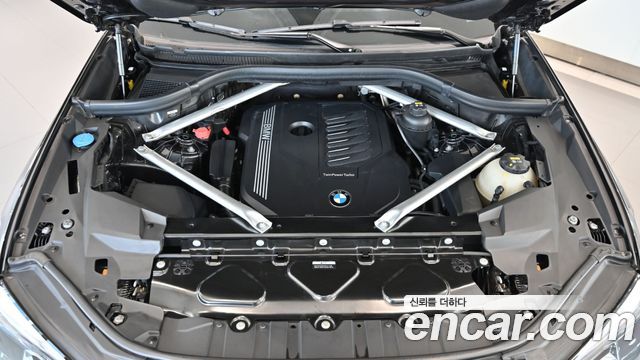 BMW X5 (G05) xDrive 40i xLine 2022 — фото 6