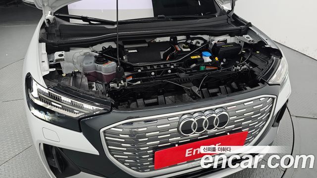 Audi Q4 e-tron (F4) 40 Premium 2023 — фото 6
