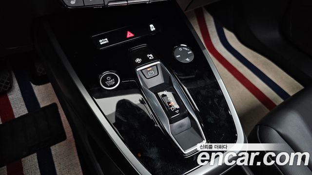 Audi Q4 e-tron (F4) 40 Premium 2023 — фото 9