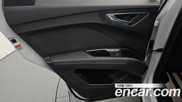 Audi Q4 e-tron (F4) 40 Premium 2023 — фото 25