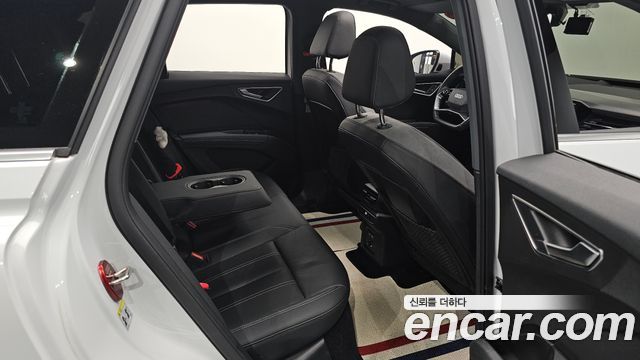 Audi Q4 e-tron (F4) 40 Premium 2023 — фото 26