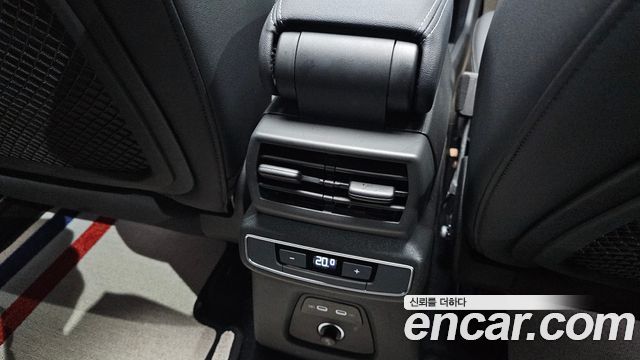 Audi Q4 e-tron (F4) 40 Premium 2023 — фото 31