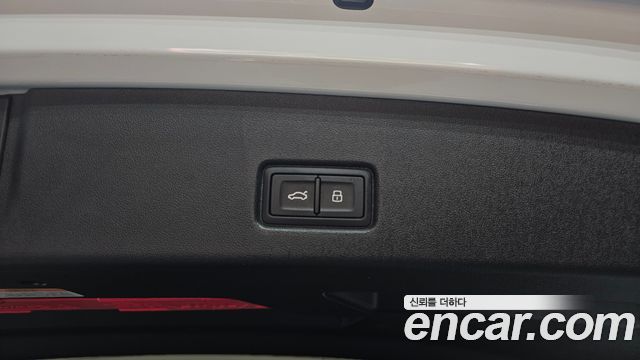 Audi Q4 e-tron (F4) 40 Premium 2023 — фото 33