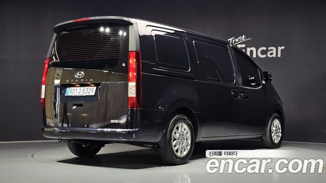 Hyundai Staria Cargo 3-Seater Modern 2023 — фото 2
