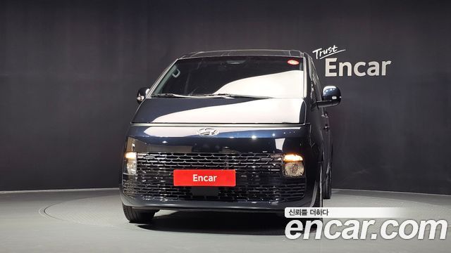 Hyundai Staria Cargo 3-Seater Modern 2023 — фото 3