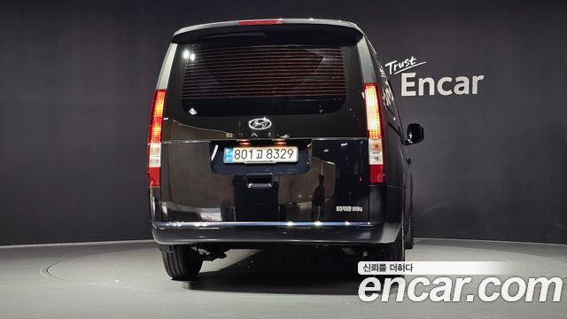 Hyundai Staria Cargo 3-Seater Modern 2023 — фото 4