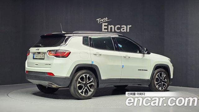 Jeep Compass (II) 2.4 limited 2WD 2022 — фото 2