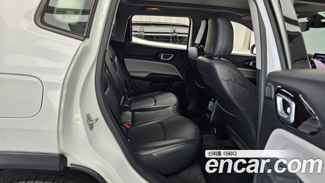 Jeep Compass (II) 2.4 limited 2WD 2022 — фото 11