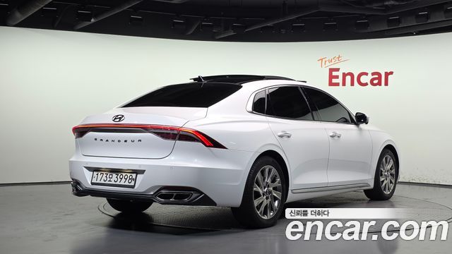 Hyundai Grandeur Hybrid (IG) Calligraphy 2020 — фото 2