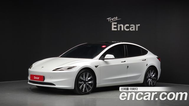 Tesla Model 3 Long Range AWD
