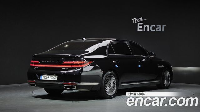 Genesis G90 3.8 AWD Luxury 2020 — фото 2