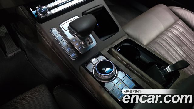 Genesis G90 3.8 AWD Luxury 2020 — фото 9