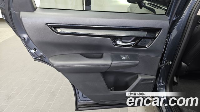 Honda CR-V (VI) 1.5 EX-L 2WD 2023 — фото 25