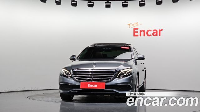 Mercedes-Benz E-Class (W213) E300 4MATIC Exclusive 2019 — фото 3