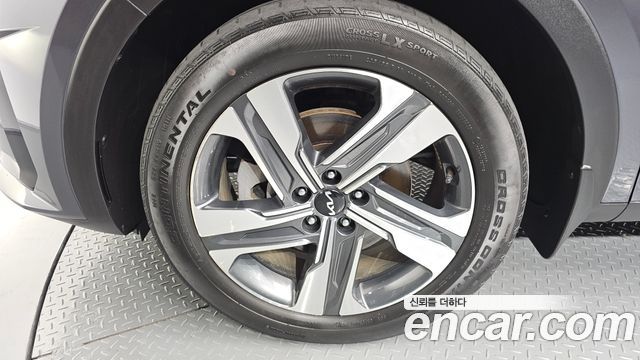 Kia Sorento (IV) HEV 1.6 2WD Noblesse 2023 — фото 5